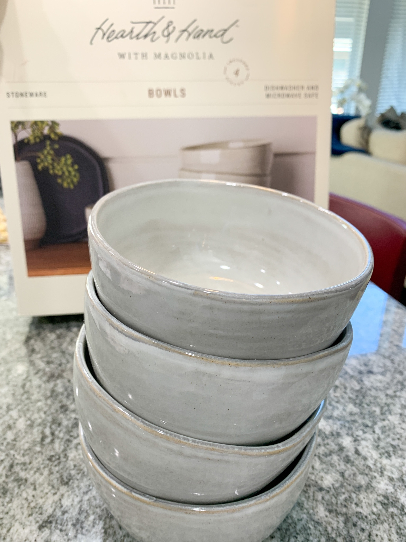 Love these NEW Hearth and Hand Bowls from @target #Bowls #TargetStyle #Foodie #Kitchenware #CerealBowls #Stoneware #AtHomewithDSF 

#LTKhome