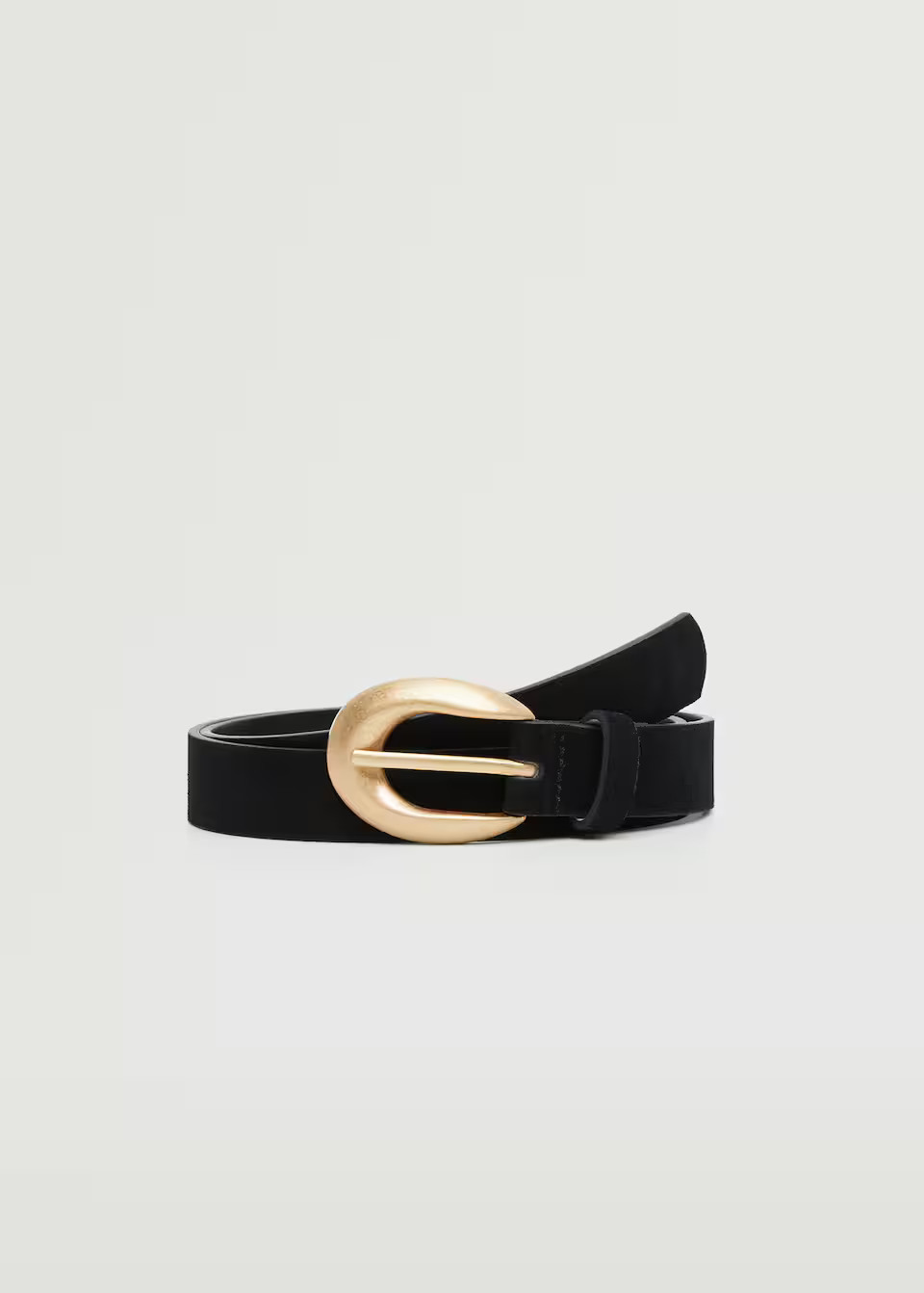 Rounded buckle leather belt | MANGO (US)