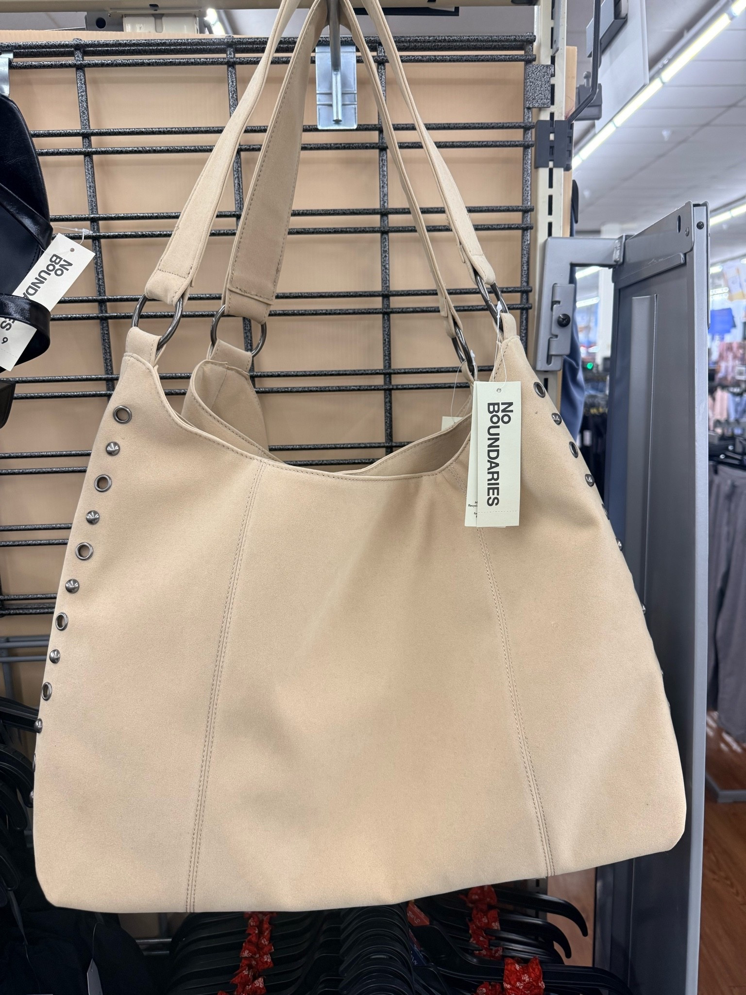 This PURSE?!?!?  Adorable!!!!

#LTKgrwm #LTKootd #LTKmomlife