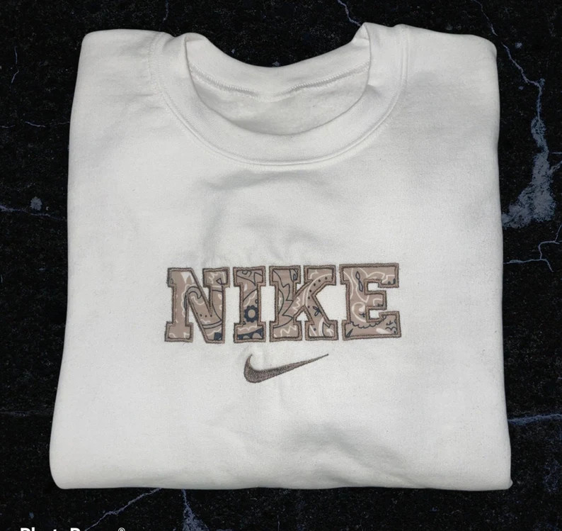 Bandana Inspired Crewneck/sweatshirt | Etsy | Etsy (US)