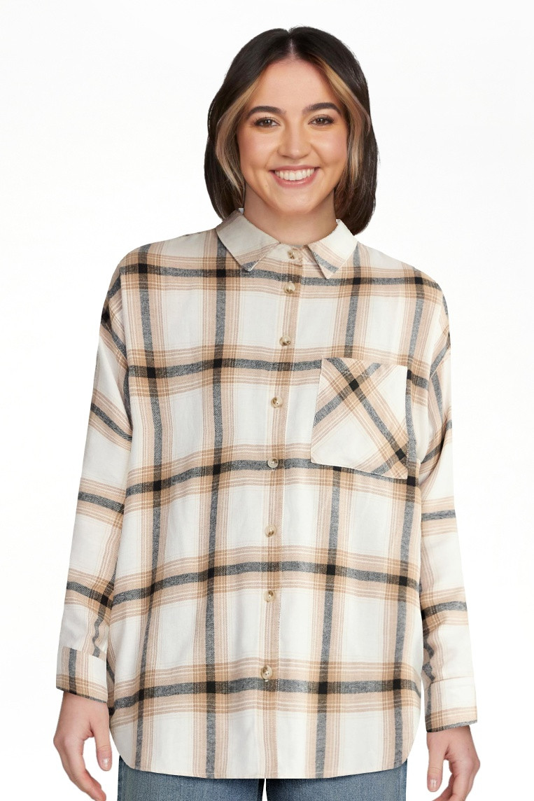 No Boundaries Slouchy Flannel Shirt with Side Pockets, Women's - Walmart.com | Walmart (US)