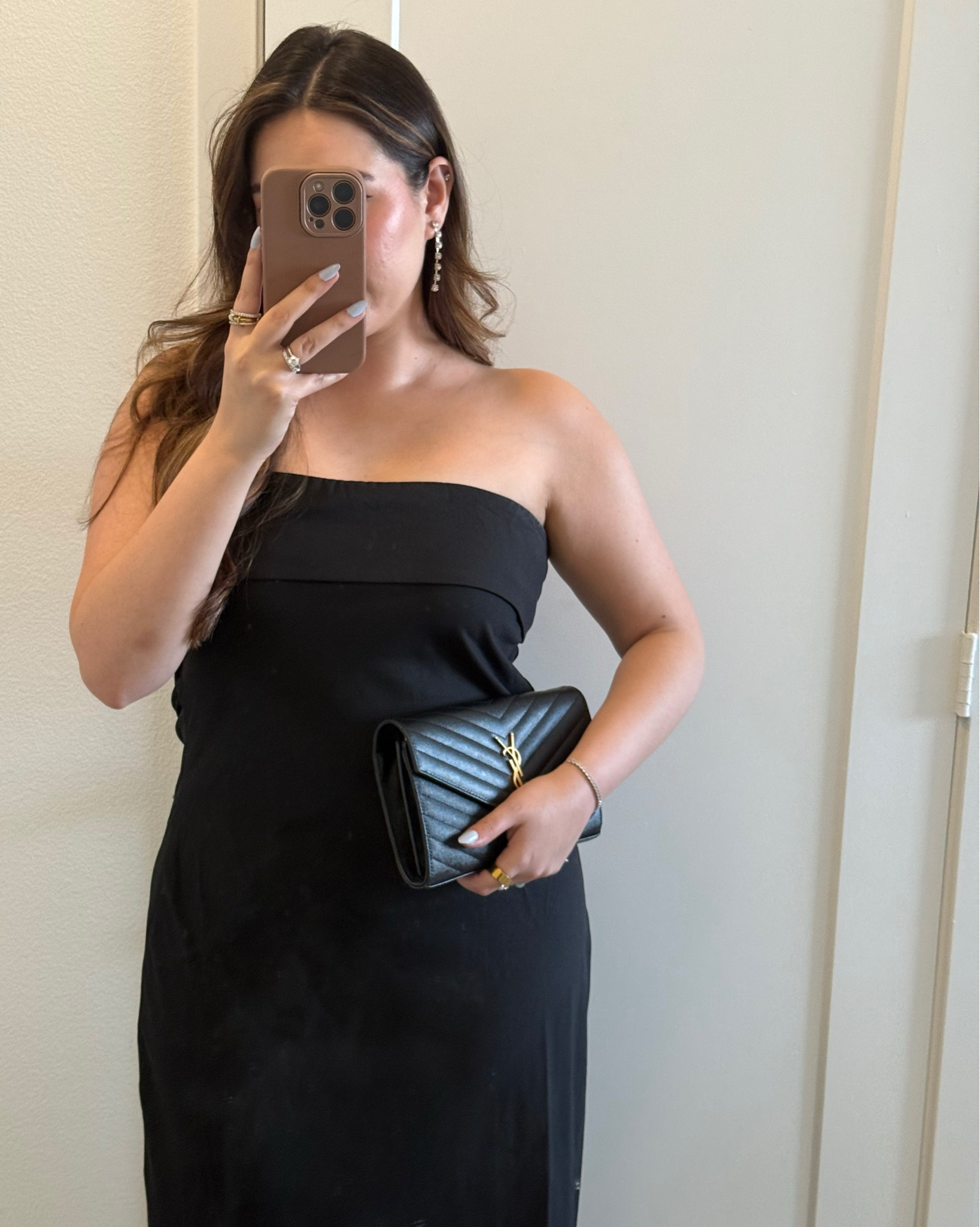 Perfect floor length black dress for wedding or special events 🤍

#LTKgrwm #LTKMidsize #LTKootd