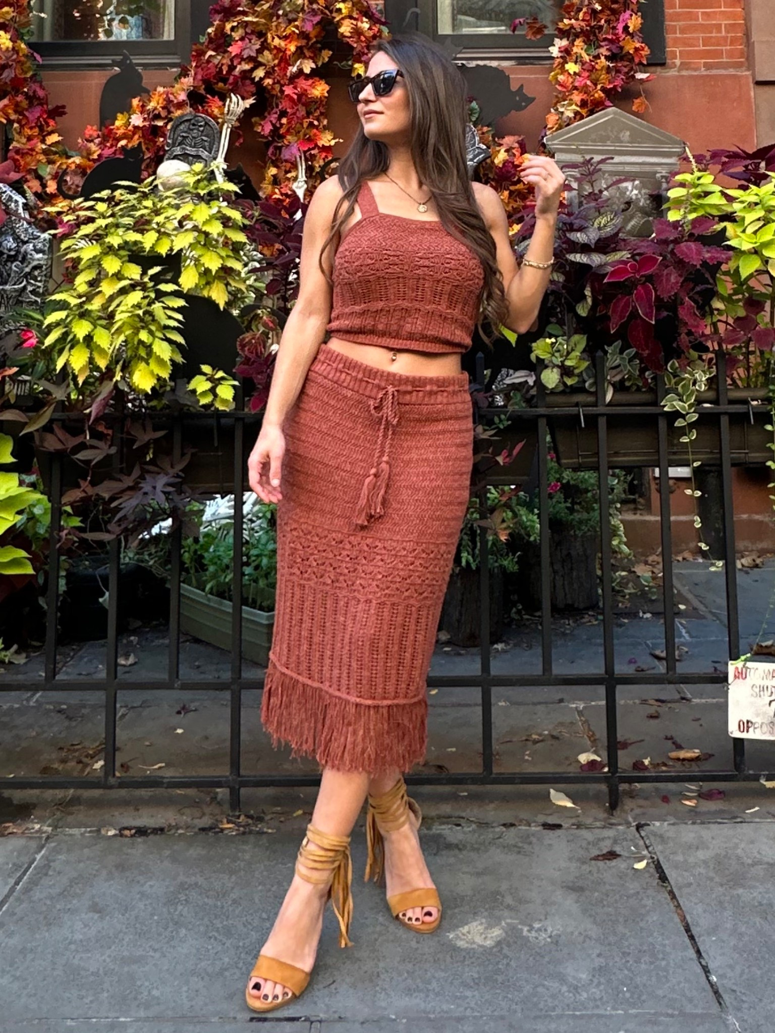 Fall styling inspo- This knit set is an oldie from Abercrombie but the quality is great and they have some similar styles during their LTK FALL Sale 

#LTKFallSale #LTKSeasonal #LTKPetite