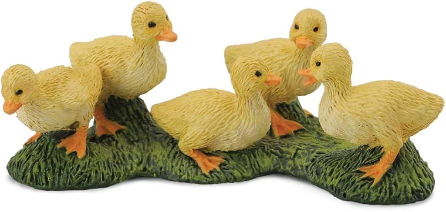 CollectA Ducklings Figure, 2.4"L x 1"H | Amazon (US)