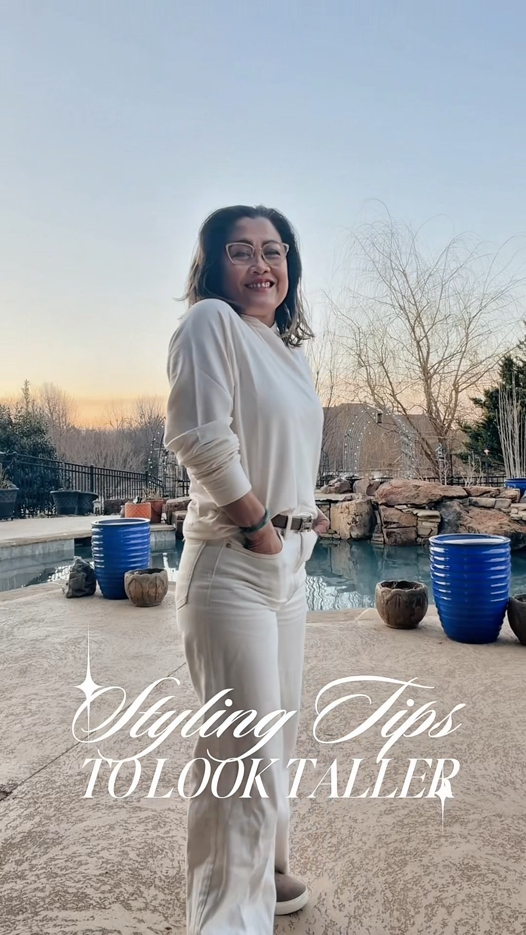 Outfit of the day. Quietly polished. Intentionally simple.

When I want to look taller and pulled together, I rely on these timeless styling tricks.

5 easy ways to look taller
• Monochrome tones from head to toe
• High rise bottoms
• A clean waistline tuck
• Elongated straight or wide leg pants
• Neutral shoes that blend seamlessly

Bonus tip
I always coordinate my shoes and belt in a similar or complementary tone. Small detail, big impact.

Classic pieces. Thoughtful styling. Built to last.
Shop the look here.

#LTKfashion
#LTKworkwear
#LTKneutral
#EverydayStyle #winterwhites 


#LTKootd #LTKPetite #LTKOver40