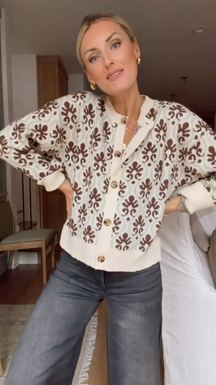This patterned cardigan is so cute! My mom actually found this on Amazon! Wearing size S!

Loverly Grey, cardigan, Amazon, spring sweater 

#LTKSeasonal
