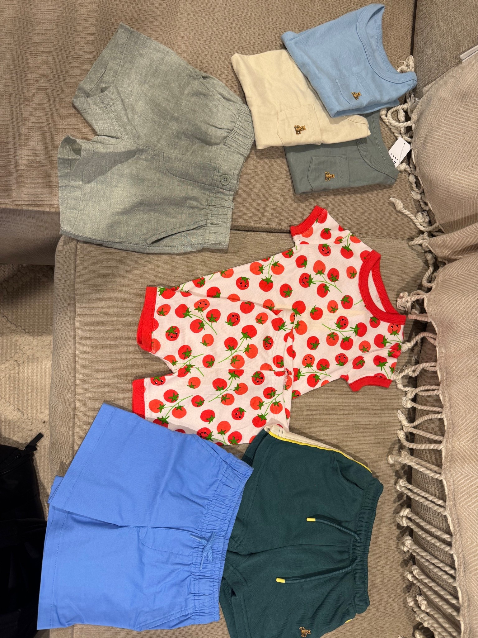 Are you kidding with this most recent Gap haul?! Easy, cute pieces for transitioning into a hot Charleston summer.

#LTKKids #LTKSaleAlert #LTKBaby