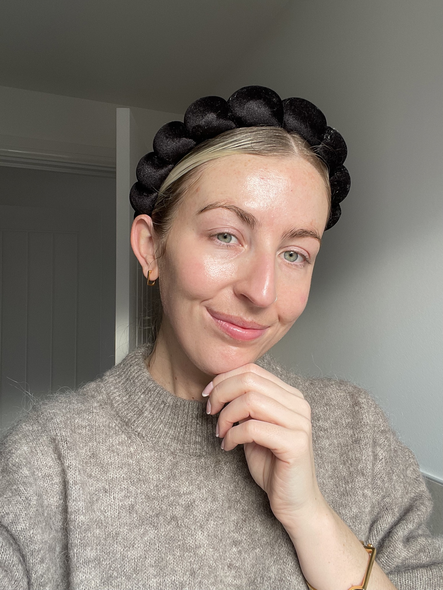 Skincare headband, beauty pie healthy skin body cream, ZIIP halo device, spf 50, Caudalie serum, Langeige water bank, Dr Babor hyaluronic acid, Elemis pro collage marine oil

#LTKGiftGuide #LTKbeauty #LTKMostLoved