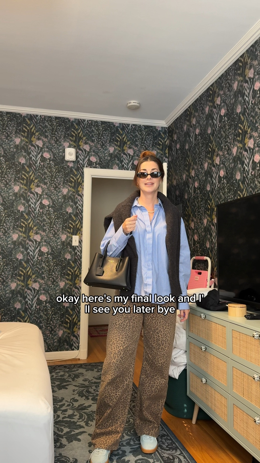 GRWM church 
blue button up shirt & pants old from Zara
Bag old from Kate spade 
Pearls are vintage 