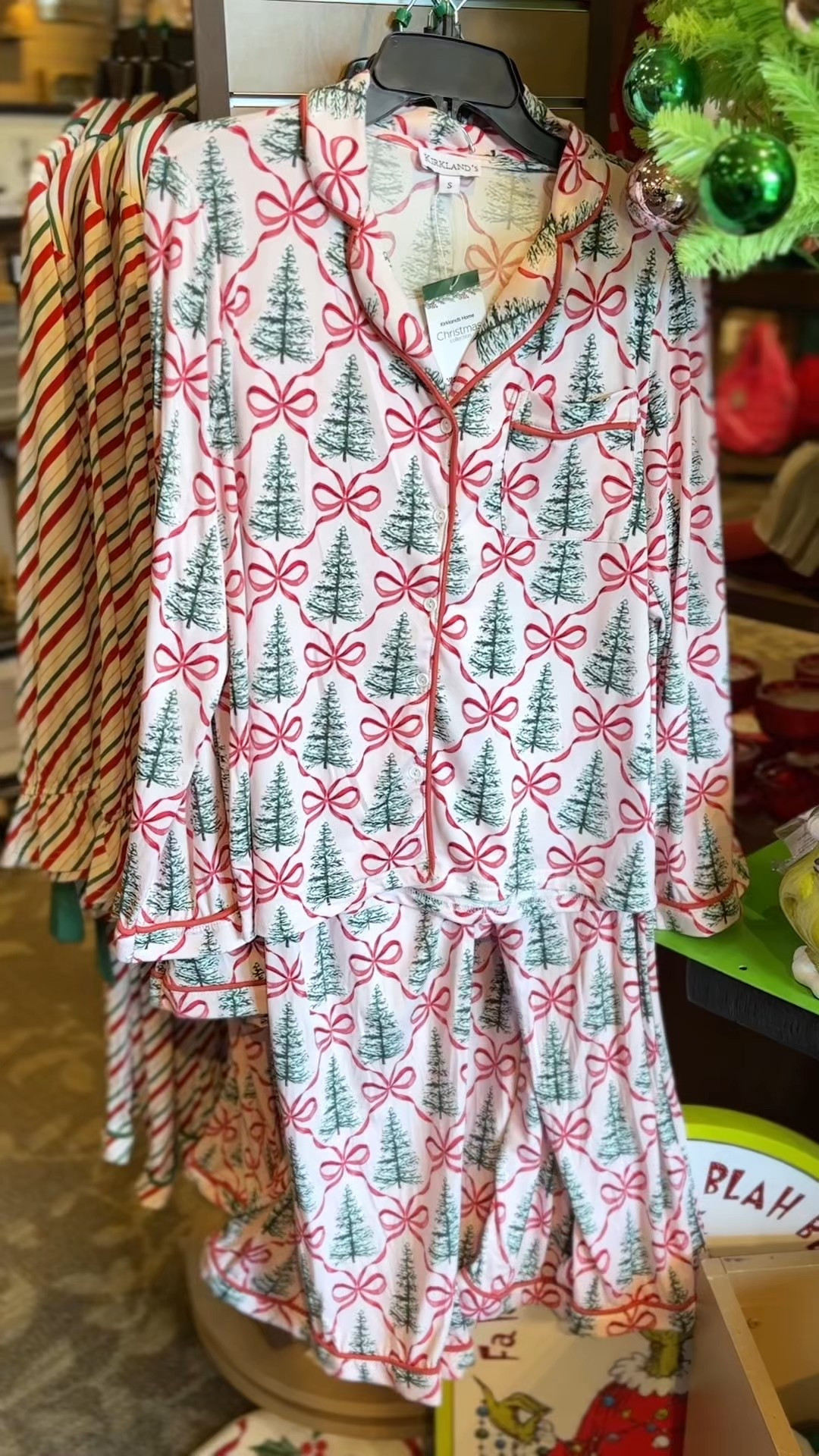 My favorite Black Friday find!! 40% off the cutest Christmas pjs ever! 🎄

#LTKGiftGuide #LTKHoliday #LTKCyberWeek