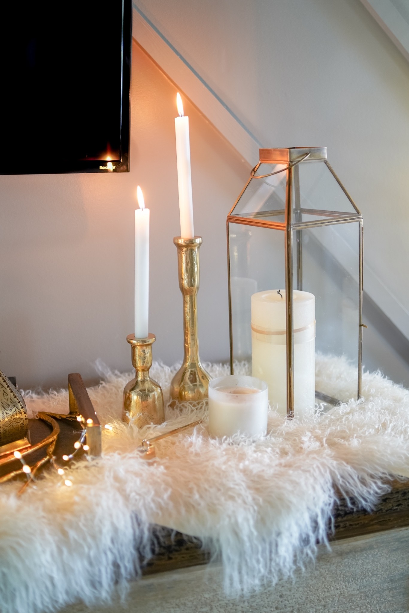 Perfect Gold and white touches!

#LTKhome #LTKHoliday #LTKSeasonal