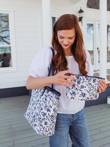 Costal grandmother vibes 🤍 Vera Bradley’s newest totes in Perennially Cream. These are the perfect everyday totes!  Use code JADASEGAARD for 20% off! 

#LTKGiftGuide #LTKSeasonal #LTKitbag