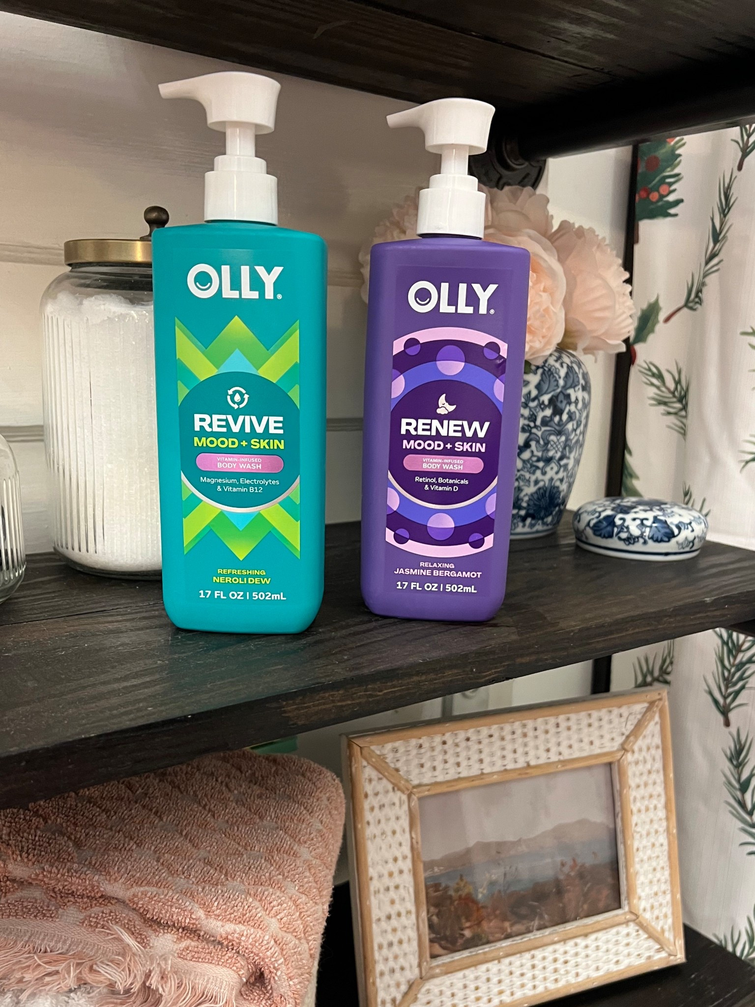 #OLLYPartner Self-care that’s easy, achievable, and backed by neuroscience—especially when life is at its busiest! Head to Target to try the new OLLY body washes today! 
Which one are you picking up first? 


#LTKselfcare #LTKgrwm #LTKGiftGuide