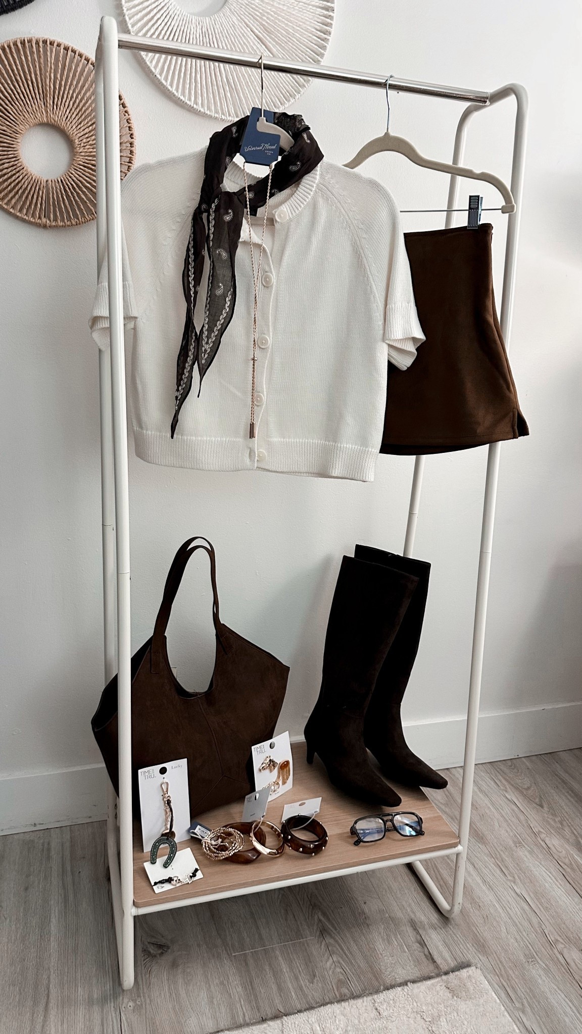 SNEAK PEEK | LTK CON: MEETINGS DAY 1 ✨ Here is my outfit inspo and what I’m packing for Day 1 of meetings, networking and learning! Loving these affordable finds and the trending suede! Perfect for fall transition 🍁

Target | Walmart | H&M 

#LTKStyleTip #LTKOver40 #LTKCon