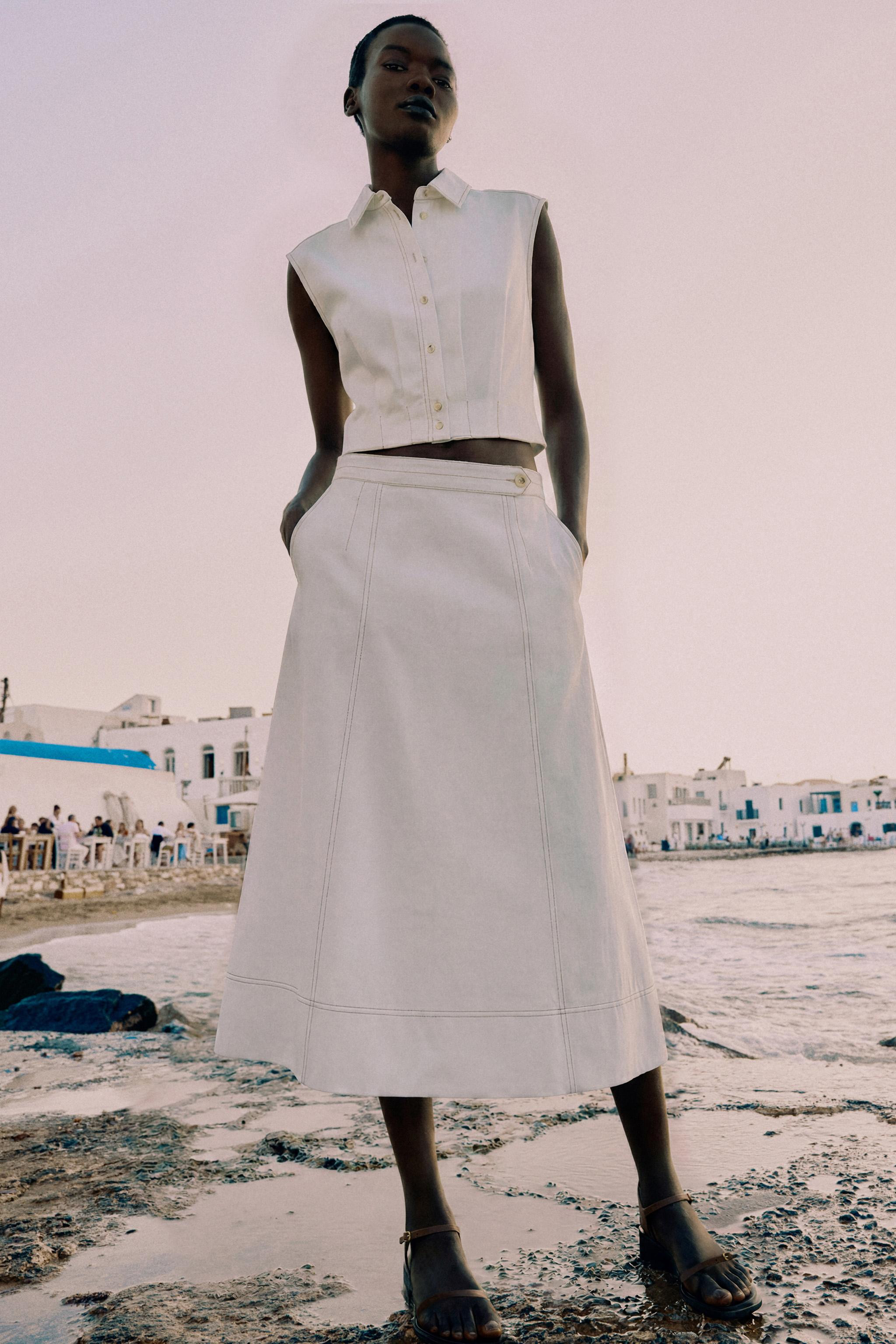 LINEN TOP WITH TOPSTITCHING | Zara US