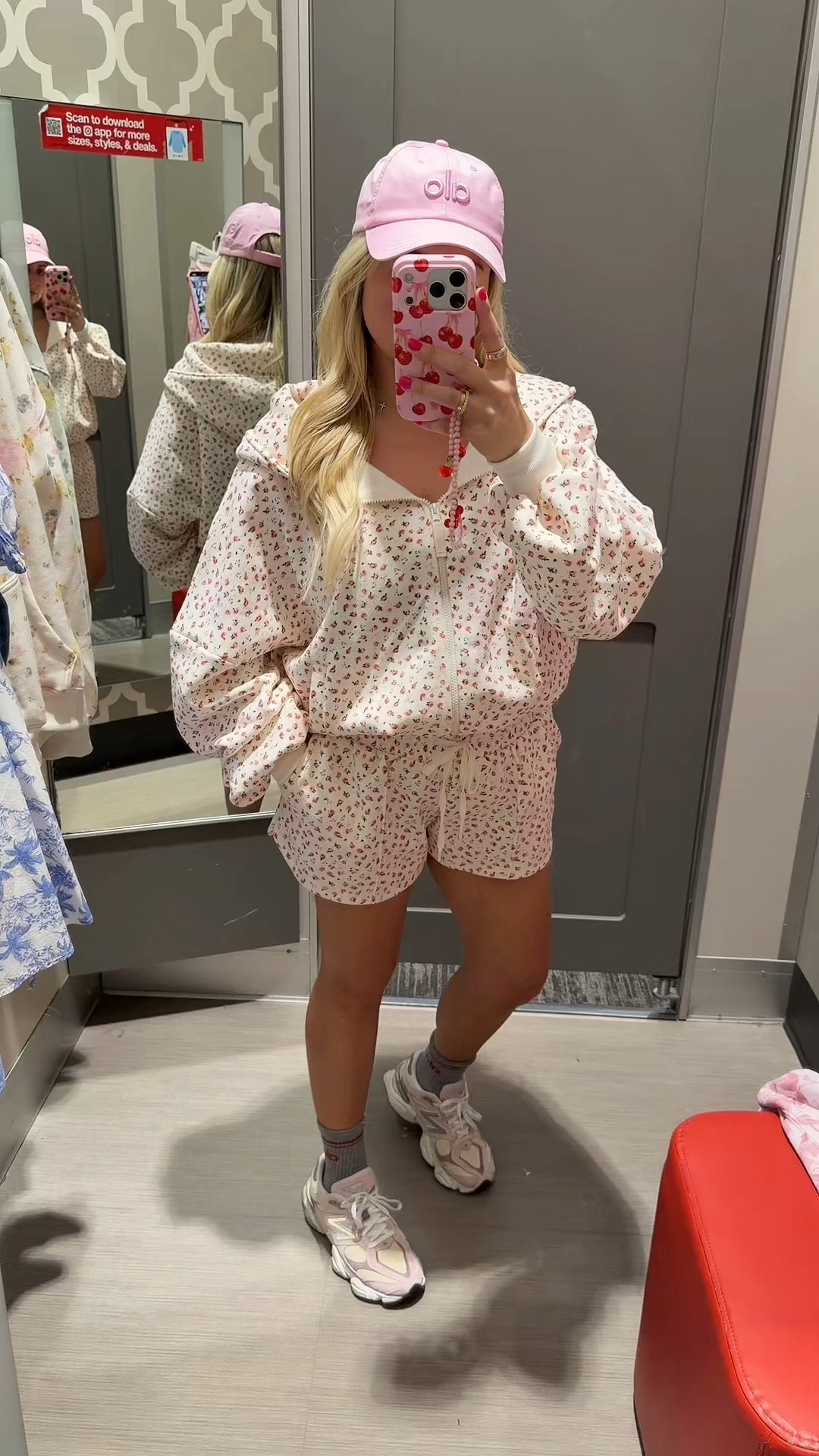 New blogilates matching set 
Xs jacket 
Med shorts 
New balance sneakers 

#LTKFindsUnder50 #LTKootd #LTKFindsUnder100