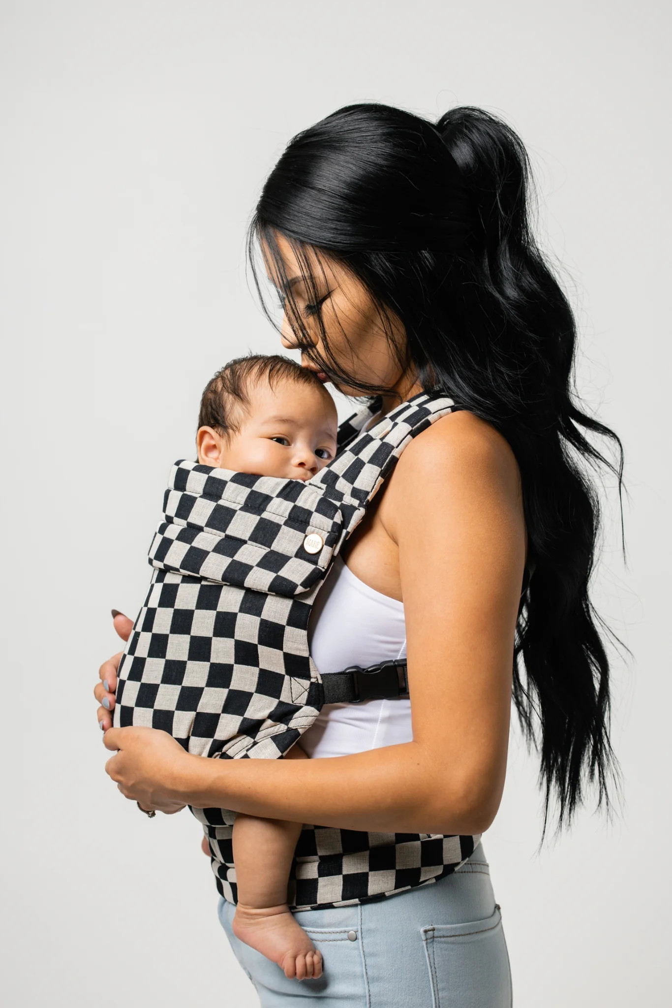 PREORDER: The Monarch Carrier - Ebony Check (Estimated ship date: Marc | Mabē