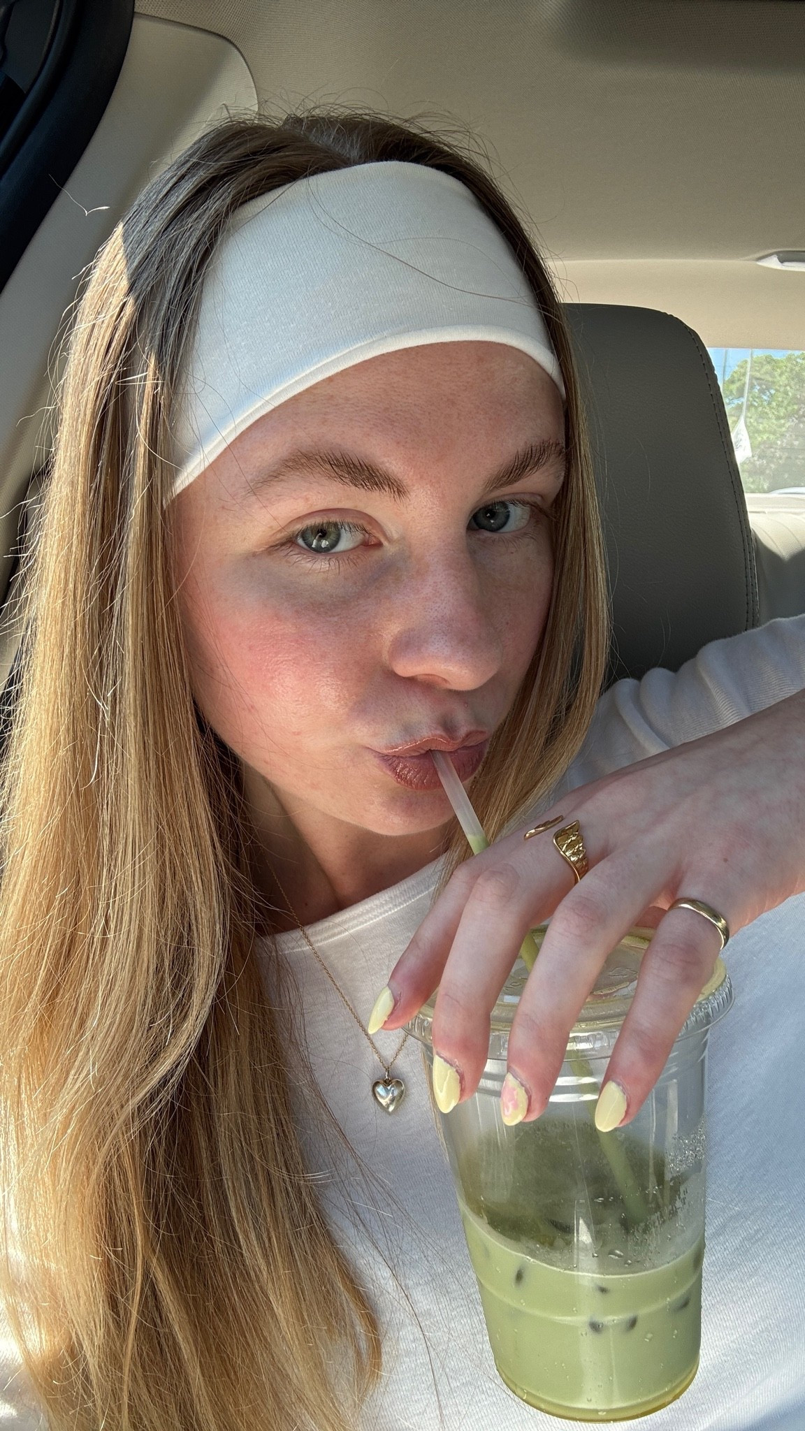 Saturday selfieee <3 

Headband from @amazonstylefinds

#LTKootd #LTKmorningroutine #LTKBeauty