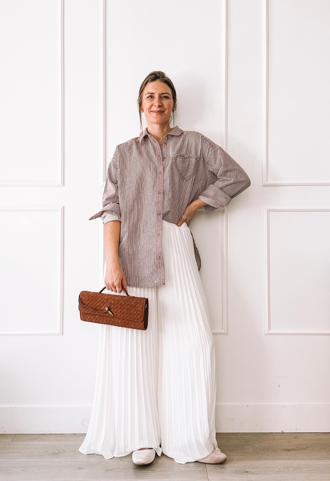 Casual Valentine’s Day outfit with a soft, romantic feel.
An easy striped button-down paired with flowy white pants for a relaxed look that still feels put together.
Perfect for everyday wear, brunch, errands, or low-key Valentine plans when you want comfort without going full red or pink.

#LTKSeasonal #LTKgrwm #LTKootd