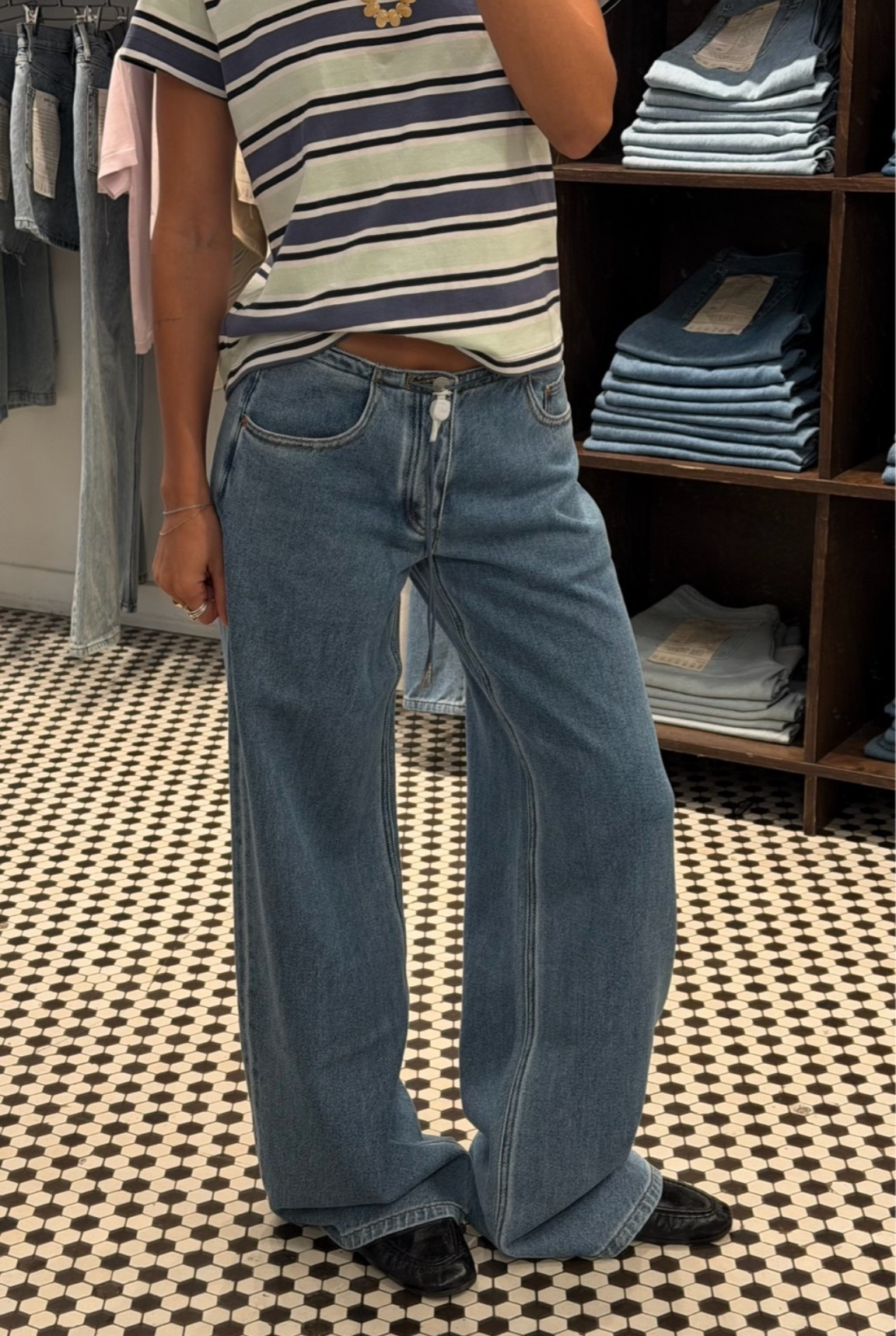 New denim favs: still here Cool Jeans in Classic Blue #denim #bluejeans

#LTKootd #LTKdayinmylife #LTKgrwm