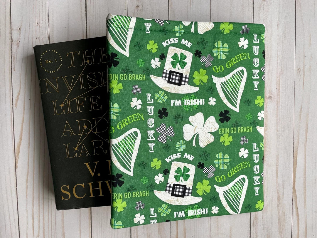 St PATRICK Day, Irish, Holiday, Green Lucky Clover Book Sleeve, Book Protector, Book Pouch, E-Rea... | Etsy (US)