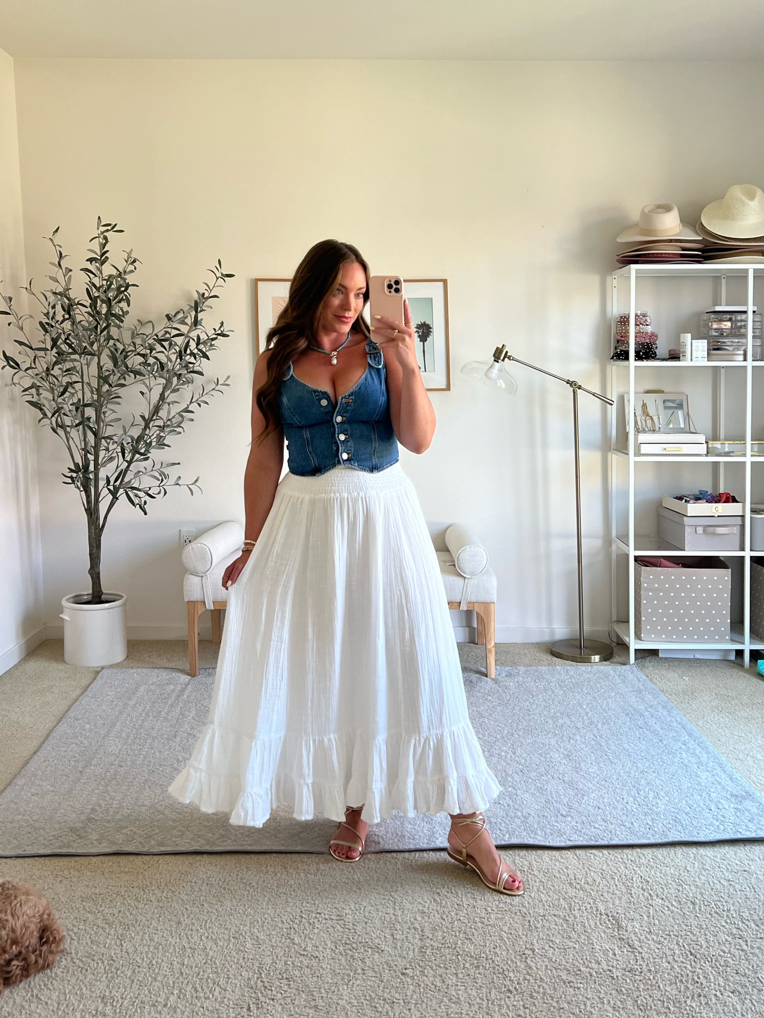 The tiered skirt that you can make a thousand outfits from 🥰 Wearing a size small (I’m usually a medium) and wearing a small in the top- it’s super fitted!



#LTKMidsize #LTKFindsUnder100 #LTKSeasonal