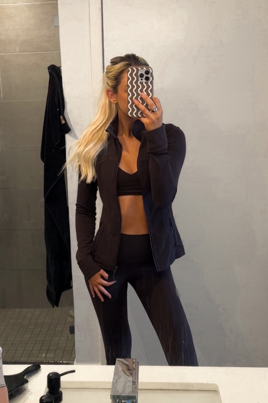 my FAVORITE fall sporty clean girl uniform 🤎☕️🧸

#LTKActive #LTKSeasonal #LTKTravel