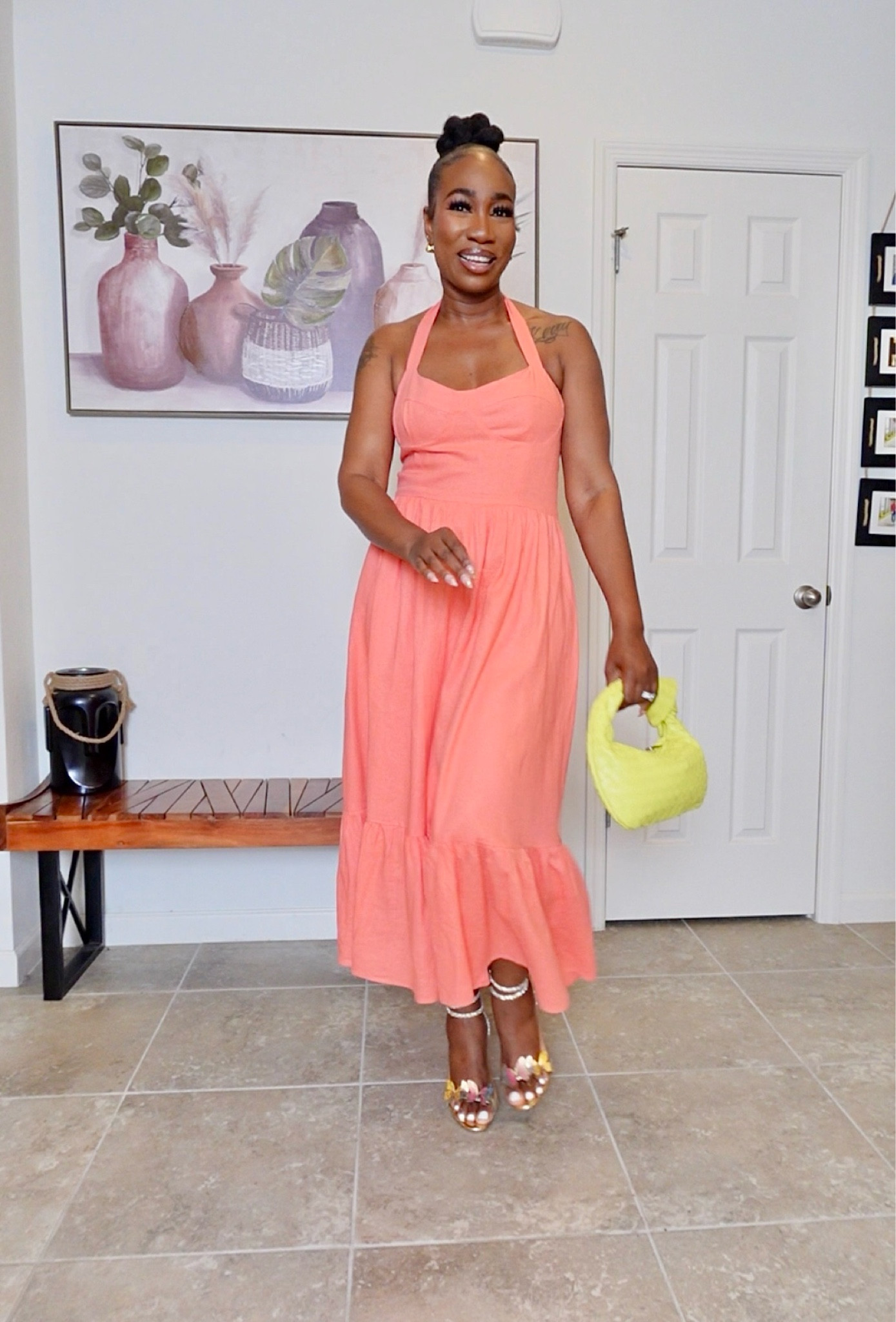Summer Style…
This dress can easily be worn to a wedding or summer event. I’m wearing a size 6 and opted to color block with yellow bag and gold shoes.


#LTKFindsUnder50 #LTKWedding #LTKStyleTip