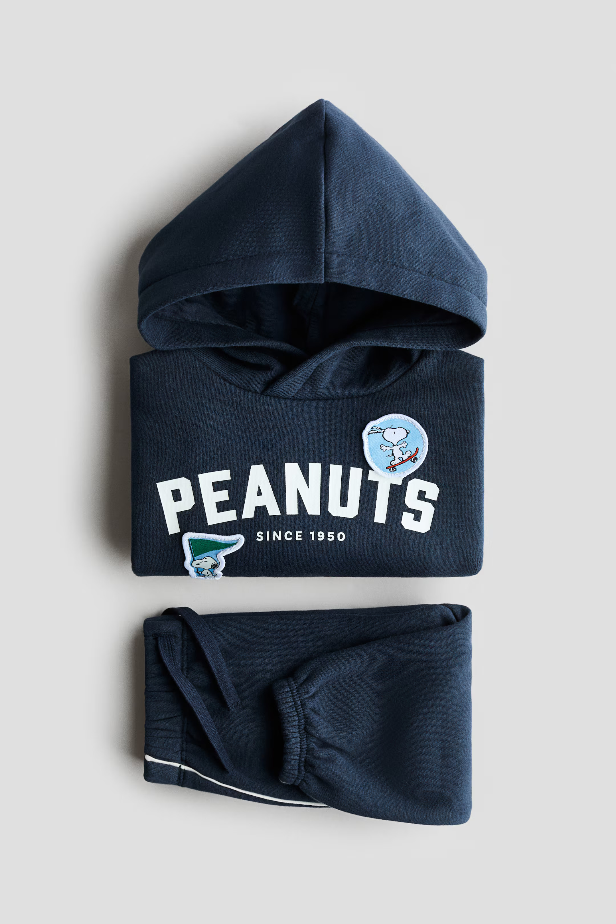 2-piece hoodie and joggers set | H&M (UK, MY, IN, SG, PH, TW, HK)