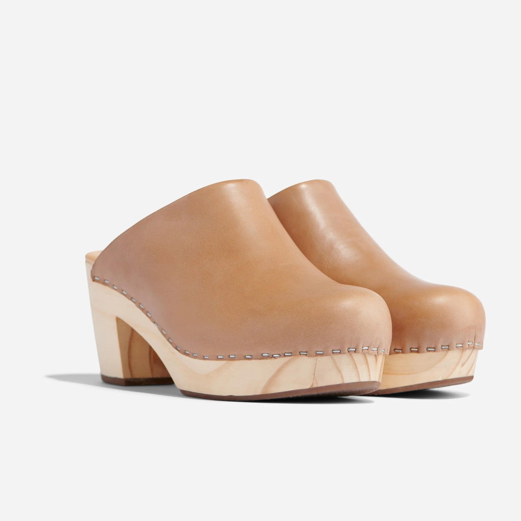 All-Day Heeled Clog Almond | Nisolo