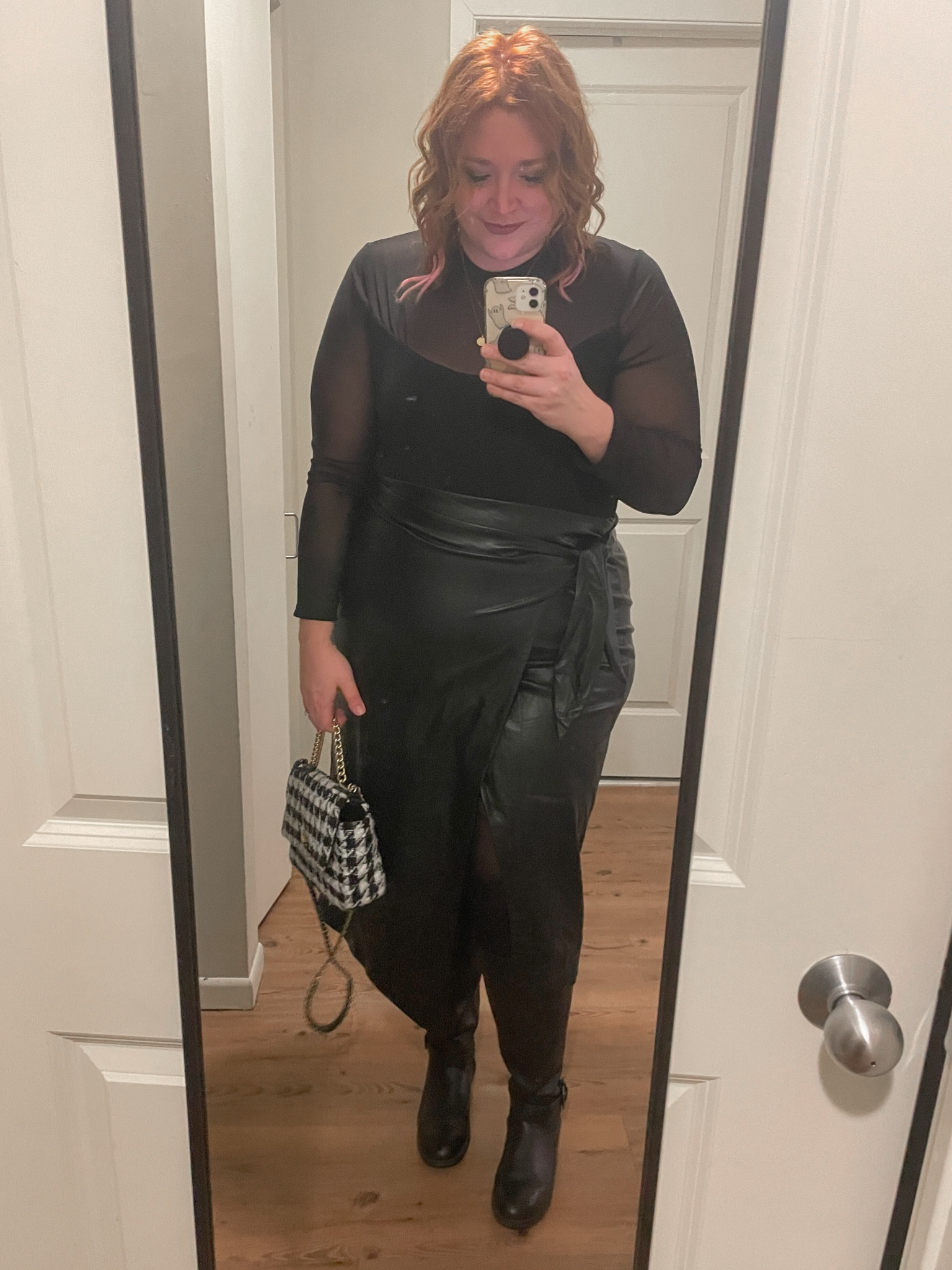 All black with a pop of pink 