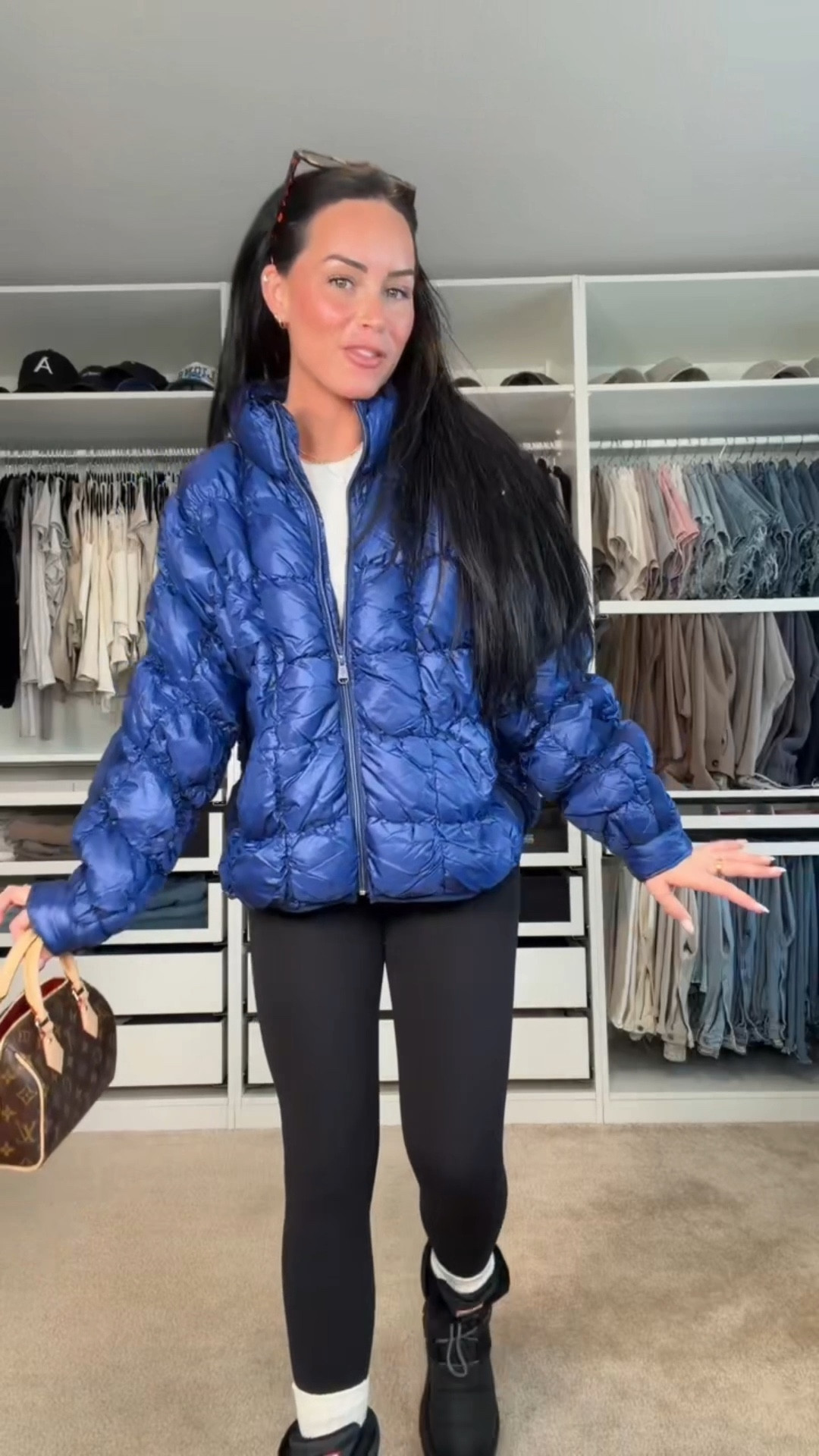 Winter athleisure ootd ❄️💙 I will have my outfit details on my LTK! 

My sizing 5’8, 145lbs, 32dd
I’m wearing a size small long sleeve, sir medium jacket, sir 4 leggings 

#LTKootd #LTKgrwm #LTKActive