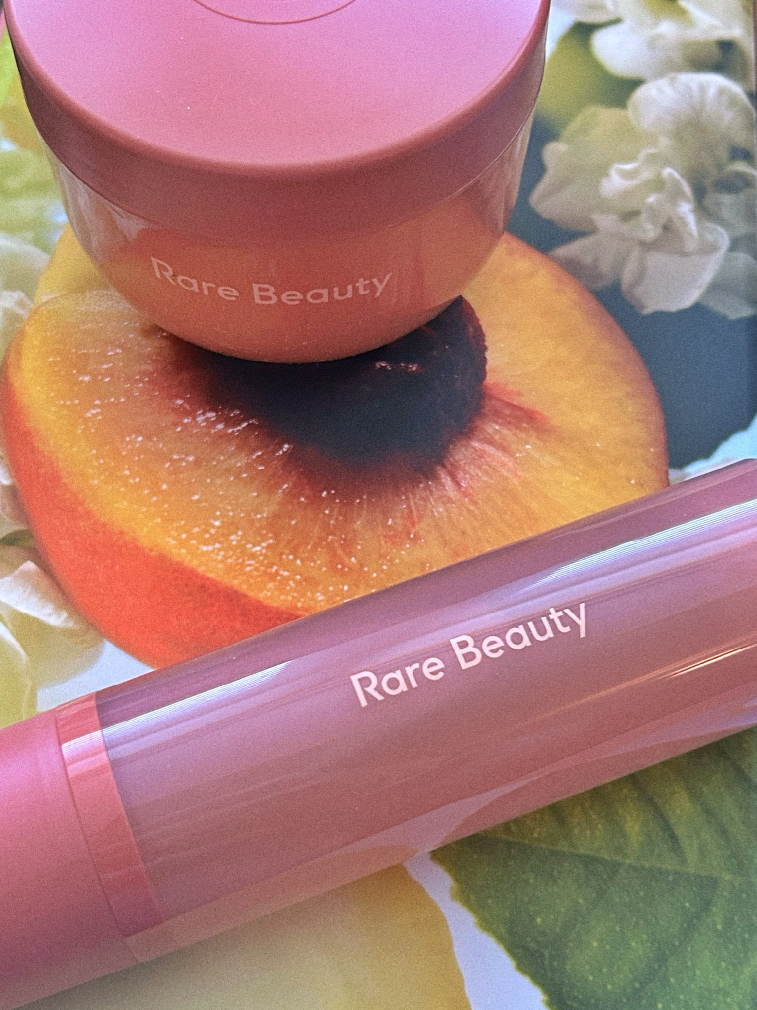 Rare Beauty’s Awaken Confidence is a gorgeous new uplifting fragrance for spring, with peach and flower blossom 🍑

#LTKluxury #LTKbeauty #LTKspring