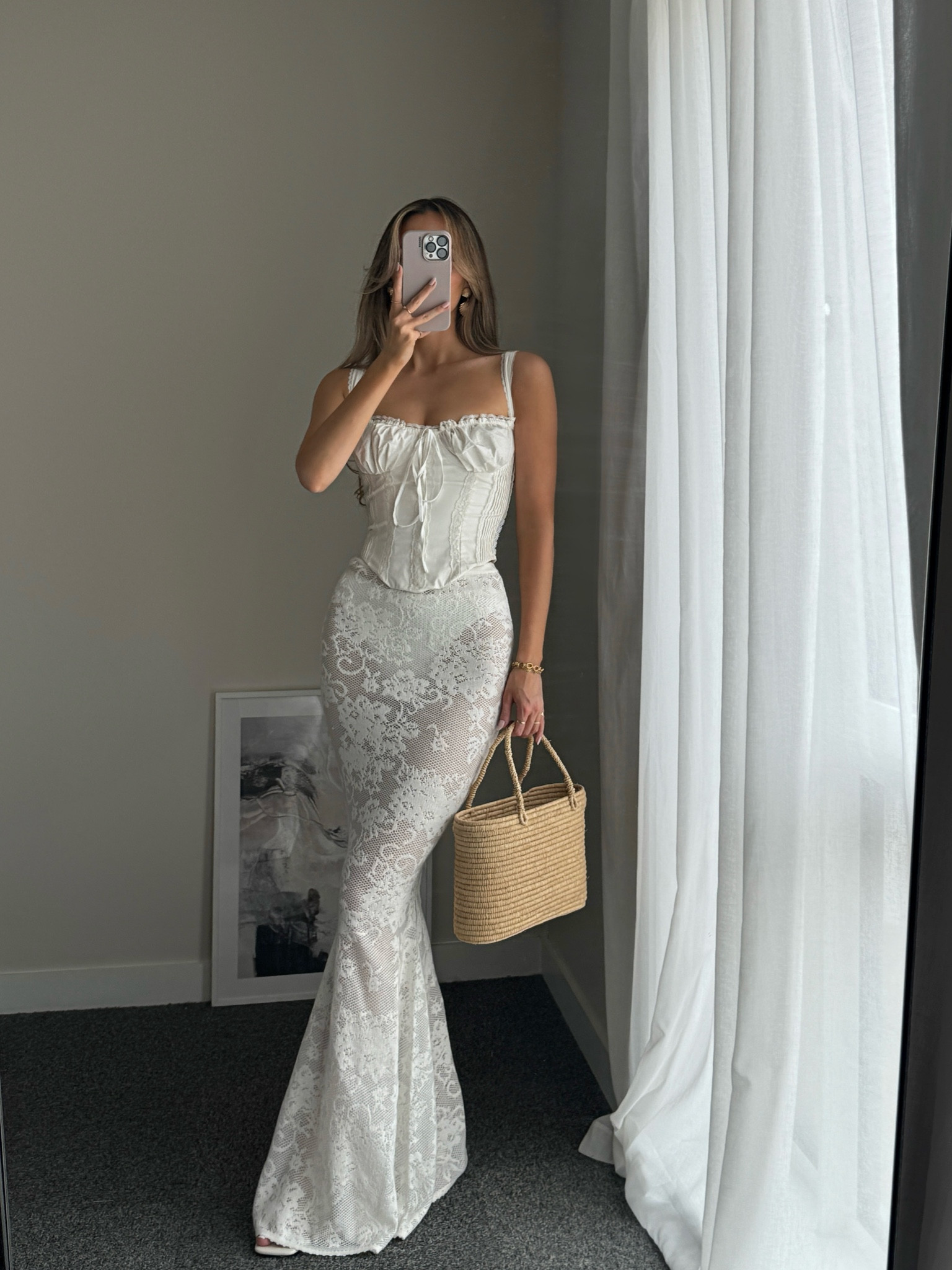 White lace outfit 

#LTKstyletip #LTKpartywear #LTKuk