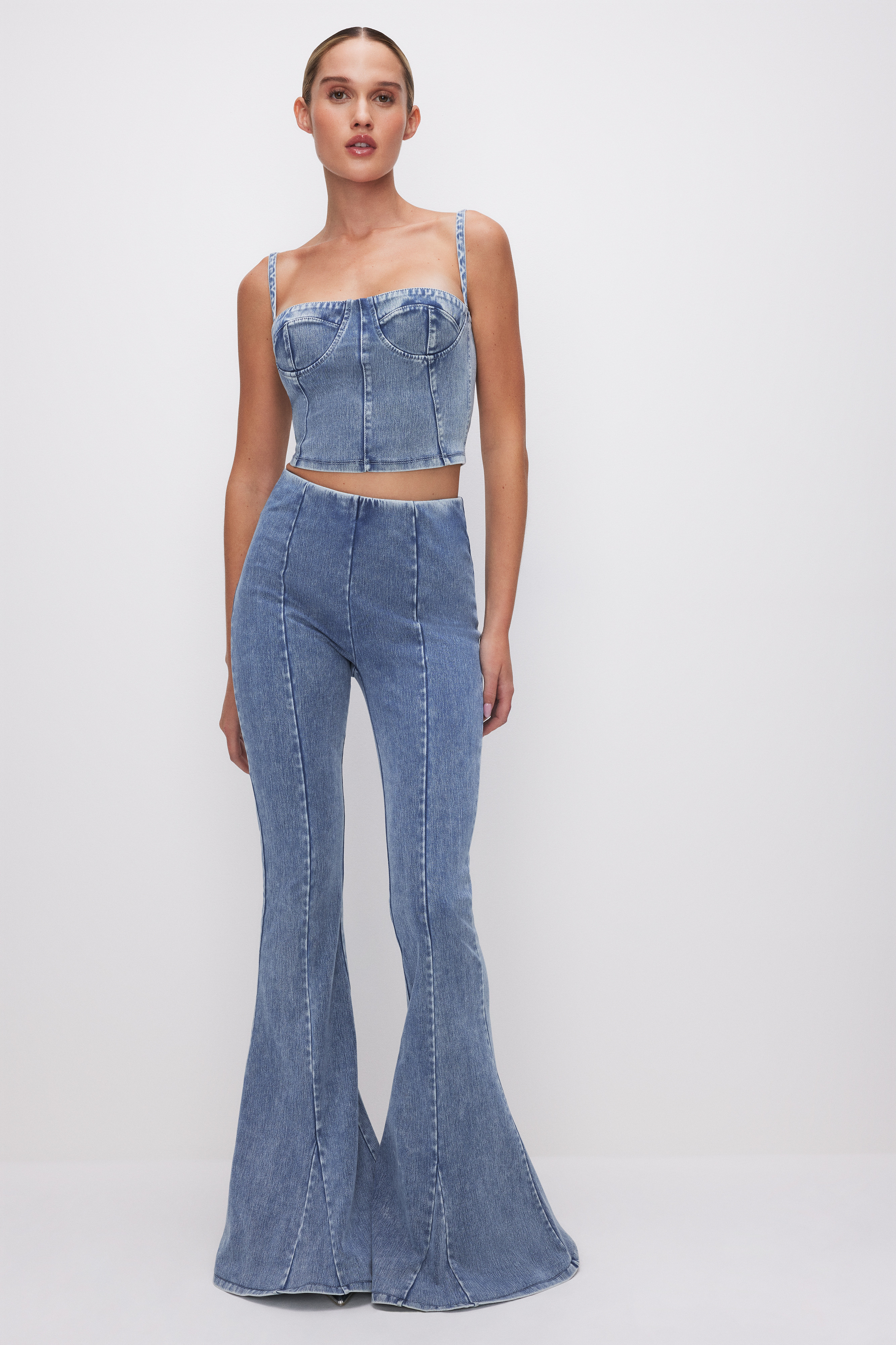 SOFT SCULPT BUSTIER | Good American