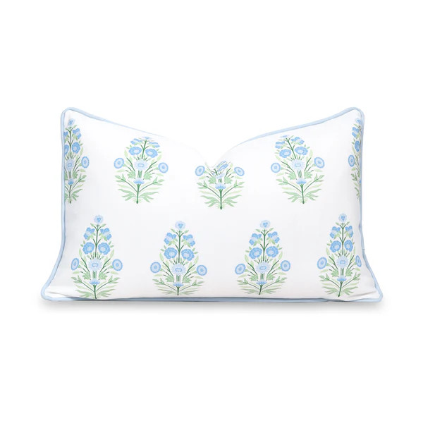 Coastal Indoor Outdoor Lumbar Pillow Cover, Floral with Piping, Baby Blue Green, 12"x20" | Hofdeco
