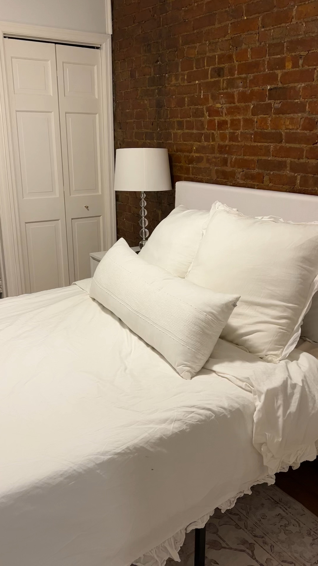 my bed area😴
this is a queen sized bed over a 6x9 rug with a white duvet 

#LTKHome