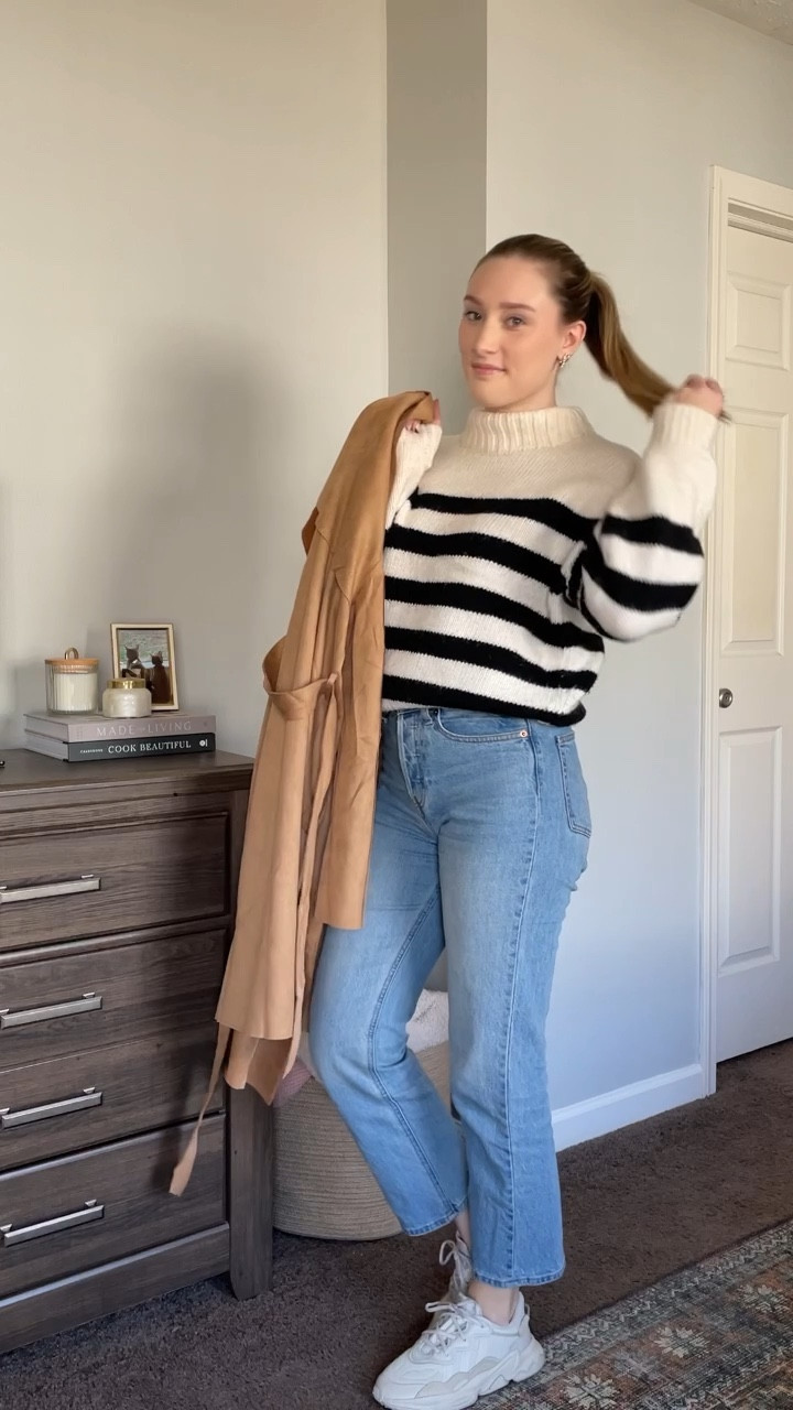 OOTD 🤎🤎 Layering today for the chilly weather! 

#LTKfit #LTKFind #LTKSeasonal