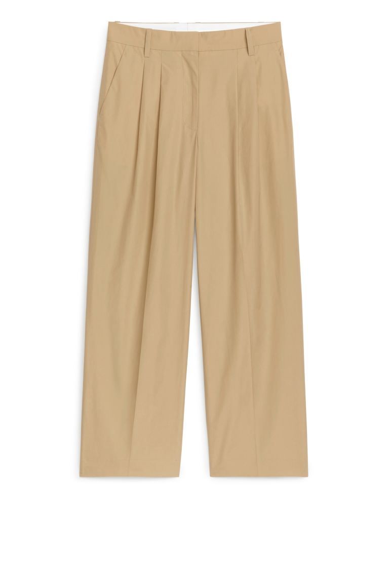 Wide Pleated Trousers - Beige - Ladies | H&M GB | H&M (UK, MY, IN, SG, PH, TW, HK)