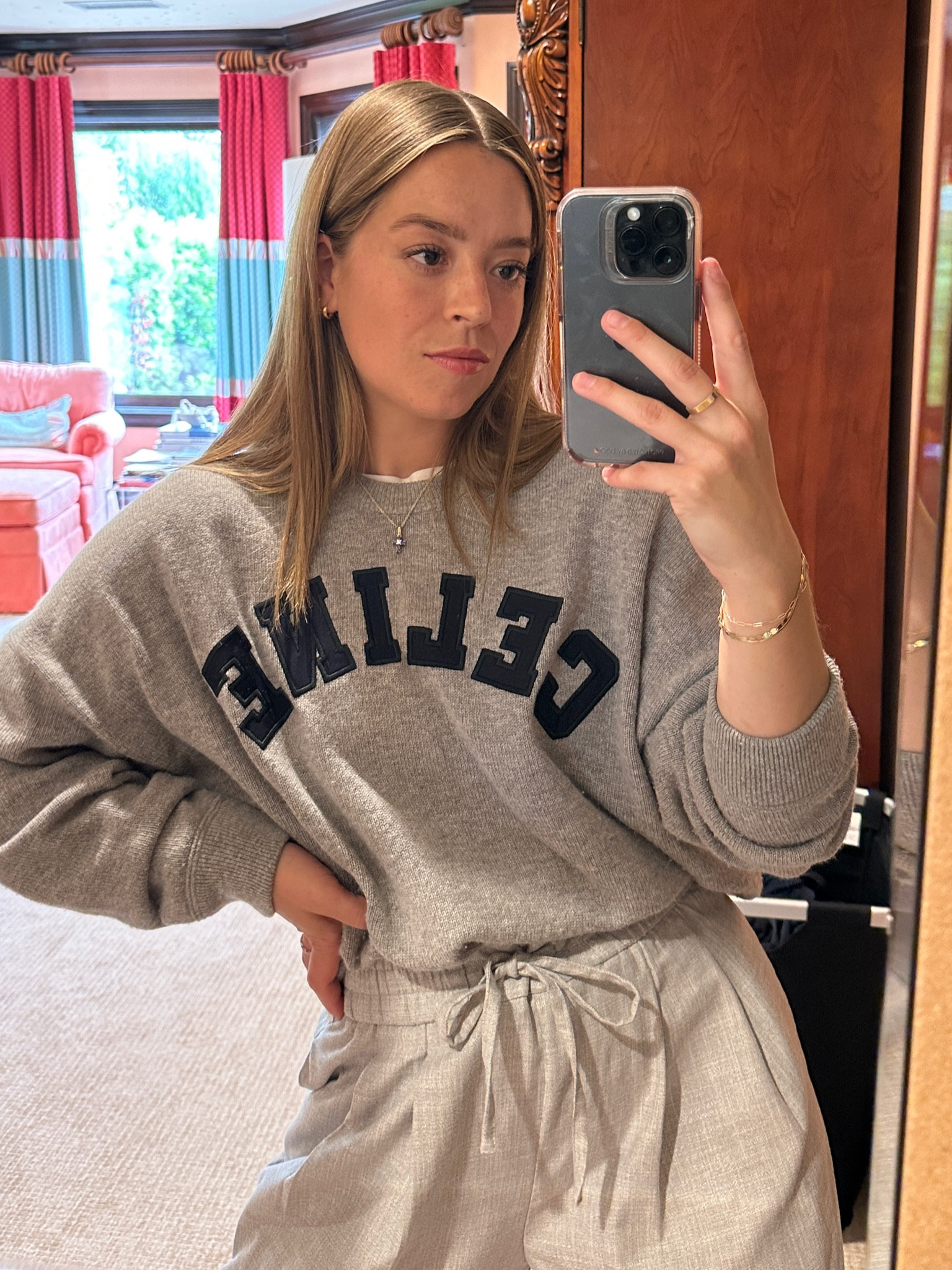 Cozy Chic Workwear! Throw on a cashmere sweater over your favorite white tee for a pop in your monochromatic look. Add a pleated straight leg trouser for some texture and polish off with these suede new balances to bring in all of your grey tones to this look. 

#LTKworkwear #LTKstyletip #LTKfit