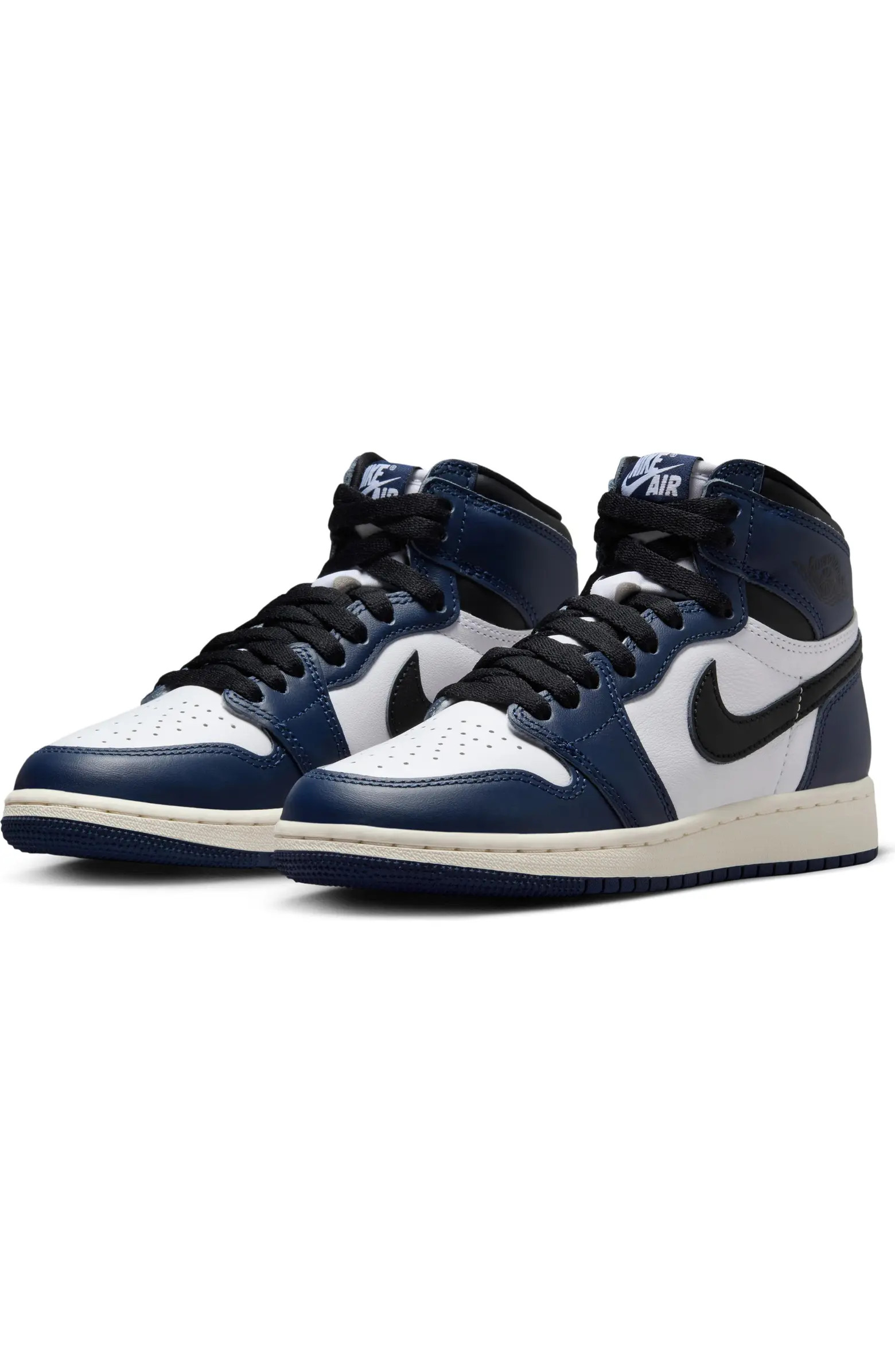 Jordan Kids' Air Jordan 1 Retro High Basketball Shoe | Nordstrom | Nordstrom