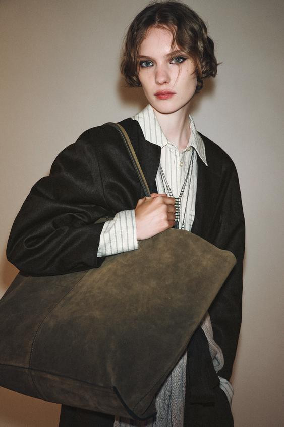 SUEDE MAXI SHOPPER | Zara US