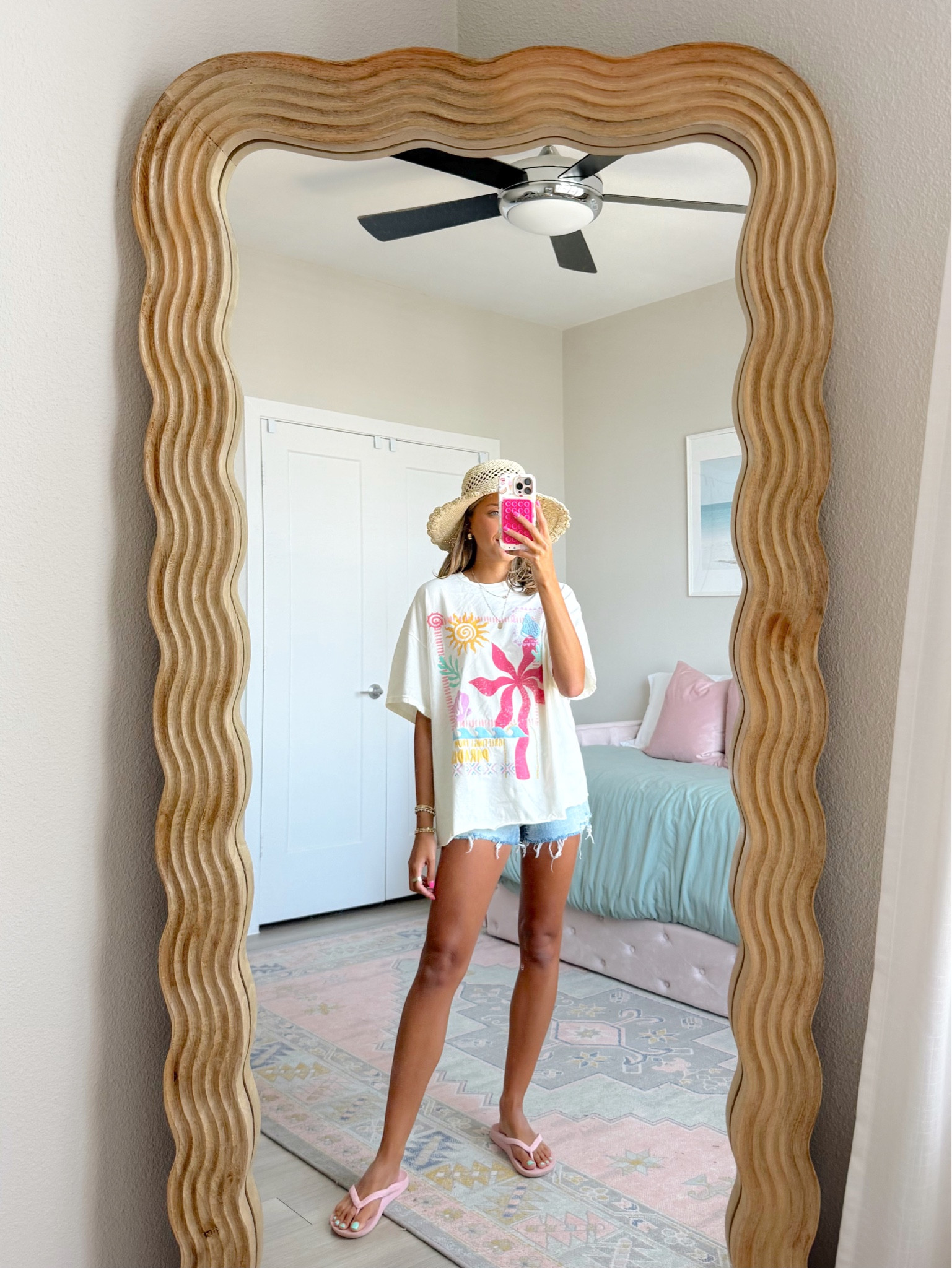 Spring outfit of the day from buckle 💕🌸 wearing an XS in all tanks, tees and bottoms (23 in denim!)