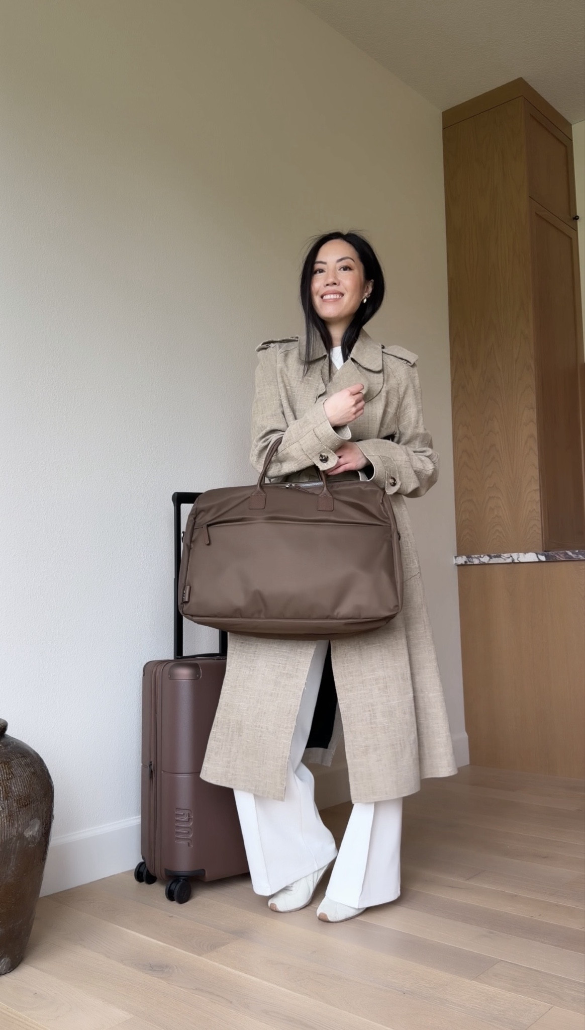 Dressing sweatpants up for a comfortable yet chic travel outfit. 

#classicstyle
#cleanbeauty
#trenchcoat
#springoutfit
#airportoutfit


#LTKSeasonal #LTKgrwm #LTKootd