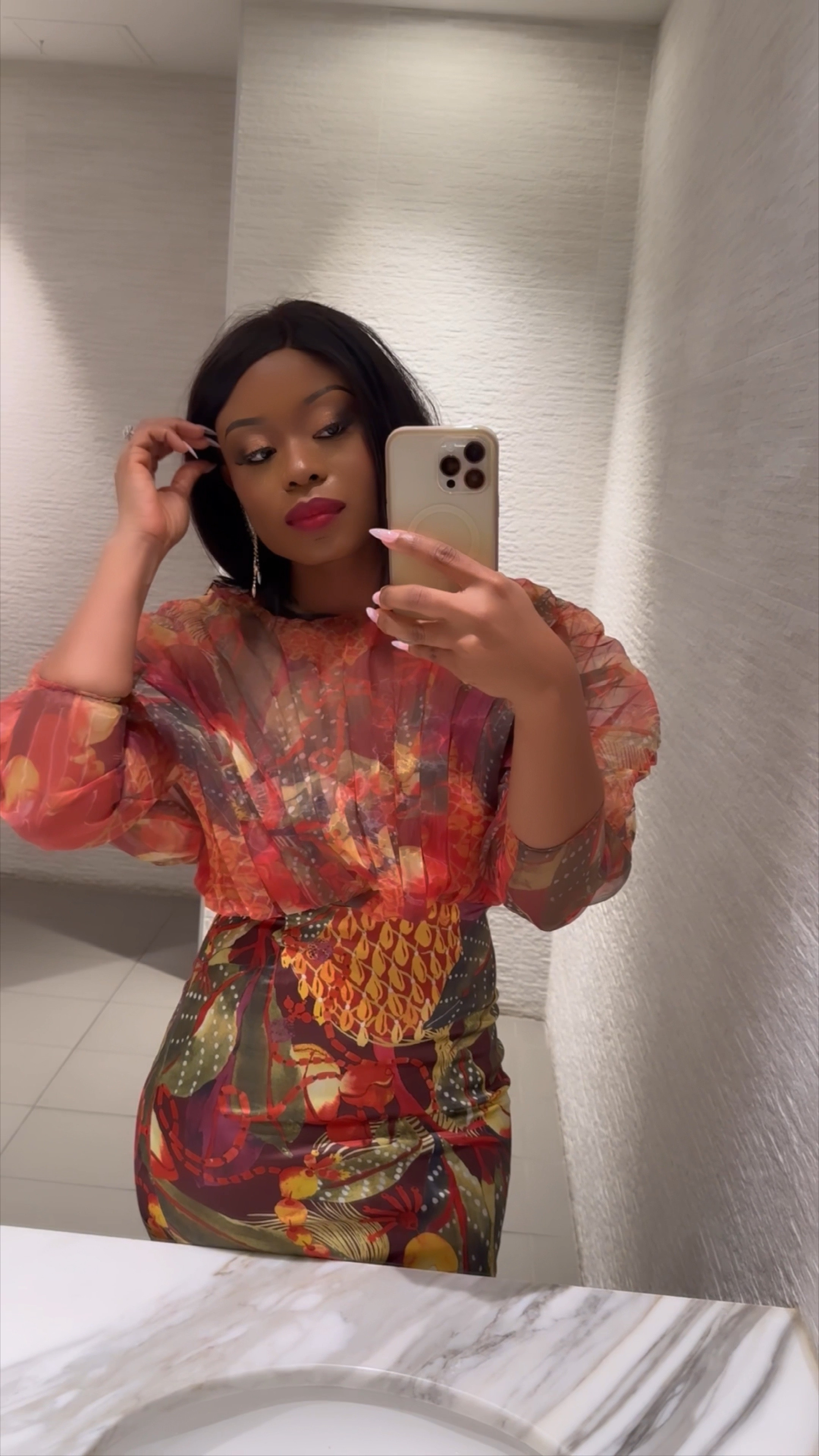 Vacation mode - dresses for a date night. 

Love the print. Great dress for now and beyond…think spring/summer too

#vacationoutfit
#datenight

#LTKtravel #LTKSeasonal #LTKVideo