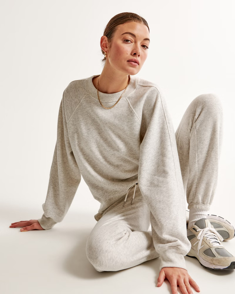 Essential Raglan Classic Sunday Crew | Abercrombie & Fitch (US)