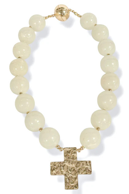 Make An Impact Ivory and Gold Pendant Ball Bead Necklace | The Willow Tree