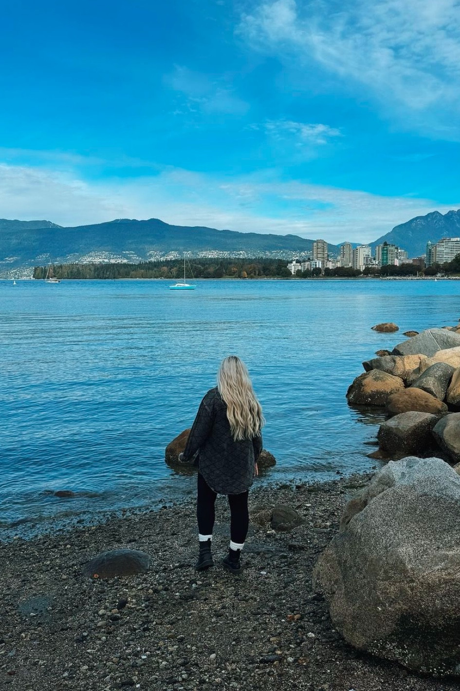 #LTKmidsize #LTKtravel #LTKcanada