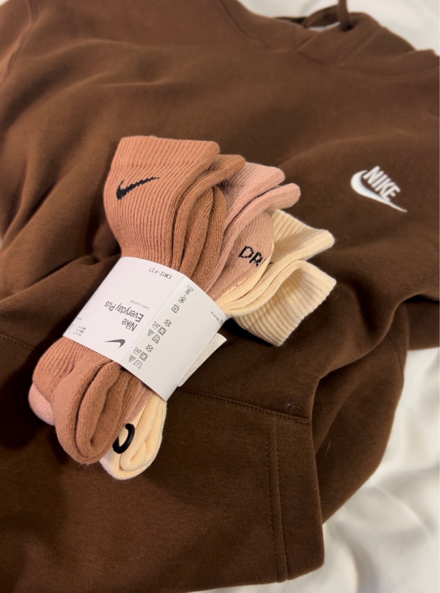 Fall Neutrals🧸

#LTKbeauty #LTKSeasonal #LTKfit