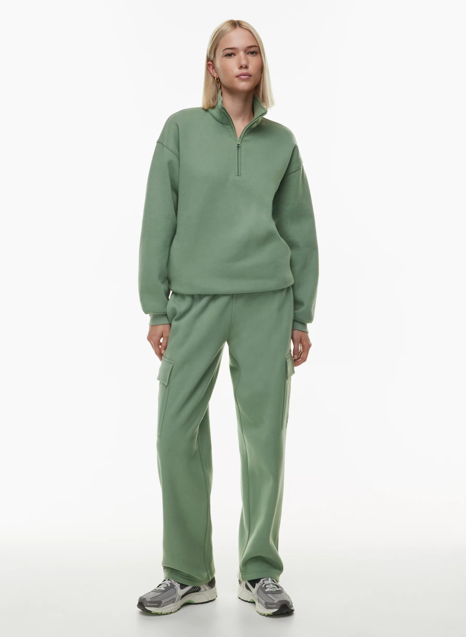 COZY FLEECE MEGA CARGO™ SWEATPANT | Aritzia